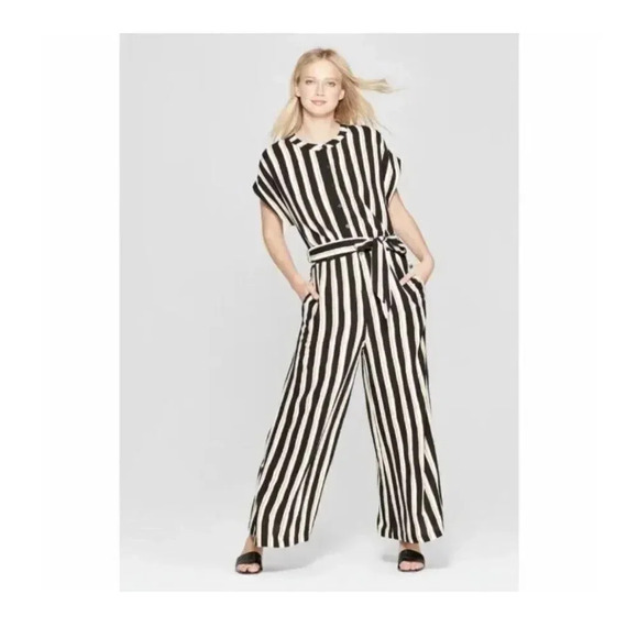 NEW Who What Wear Black White Yellow Striped Wide Leg Jumpsuit Sz Small Pockets - Picture 1 of 11